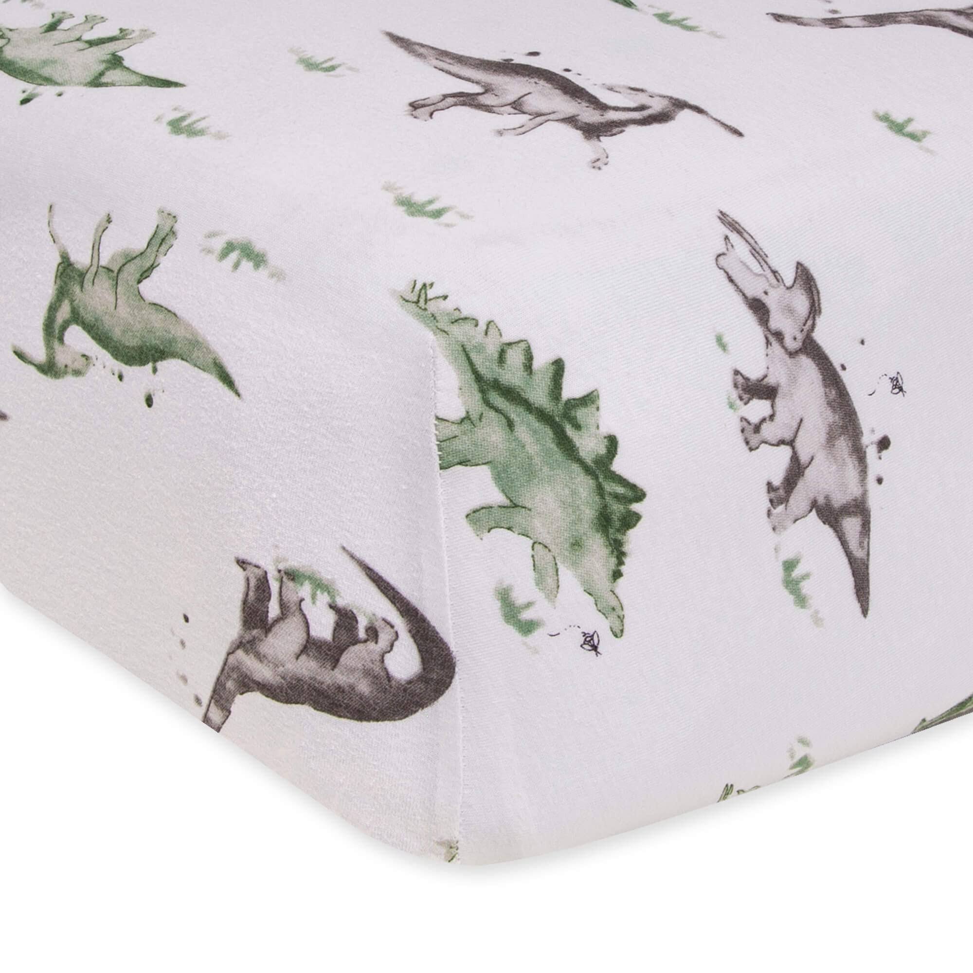 Burt's Bees Baby Happy Herbivores Organic Cotton Crib Sheet in Cloud Main image